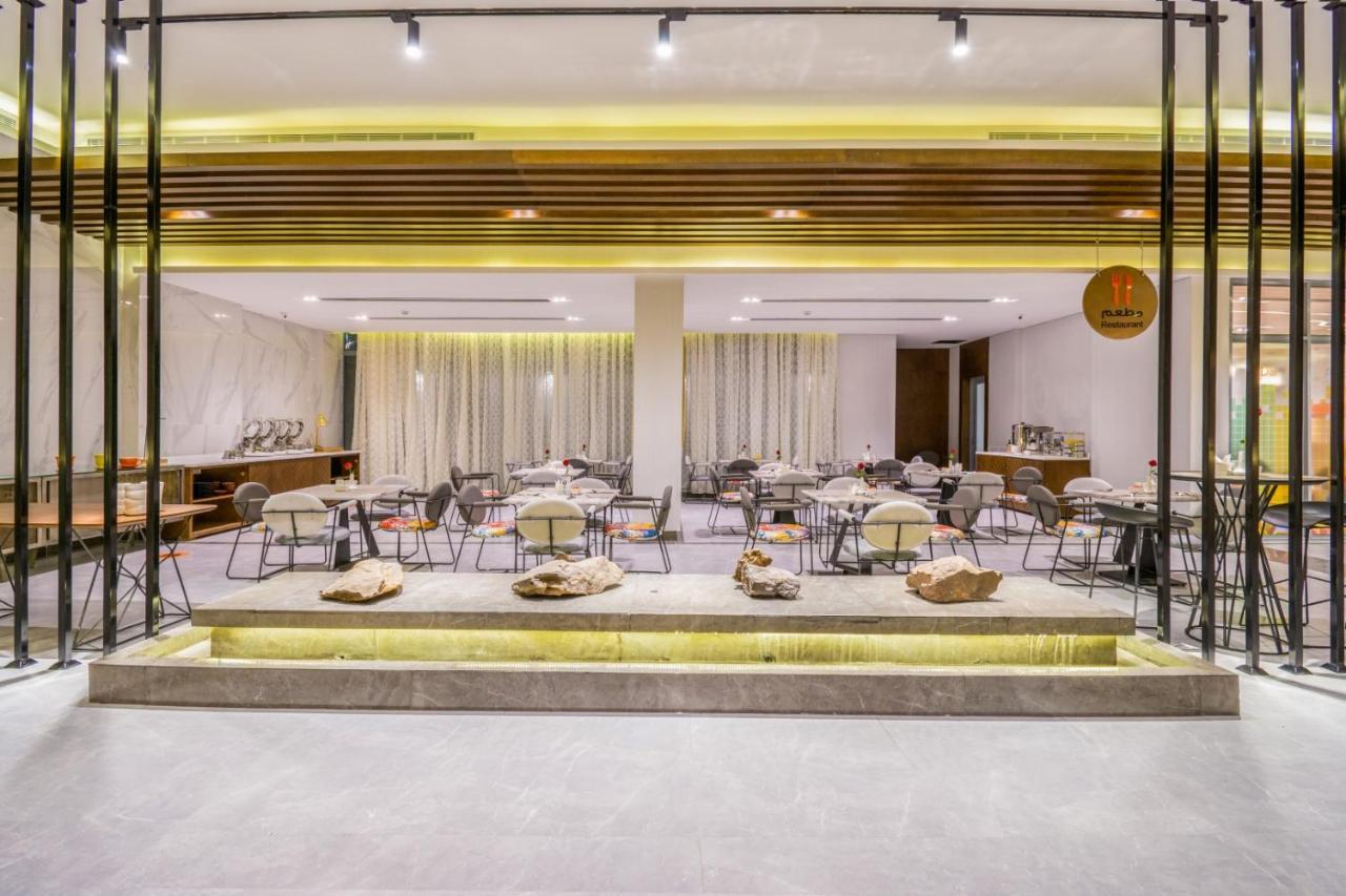 Ewaa Express Hotel - タブーク エクステリア 写真