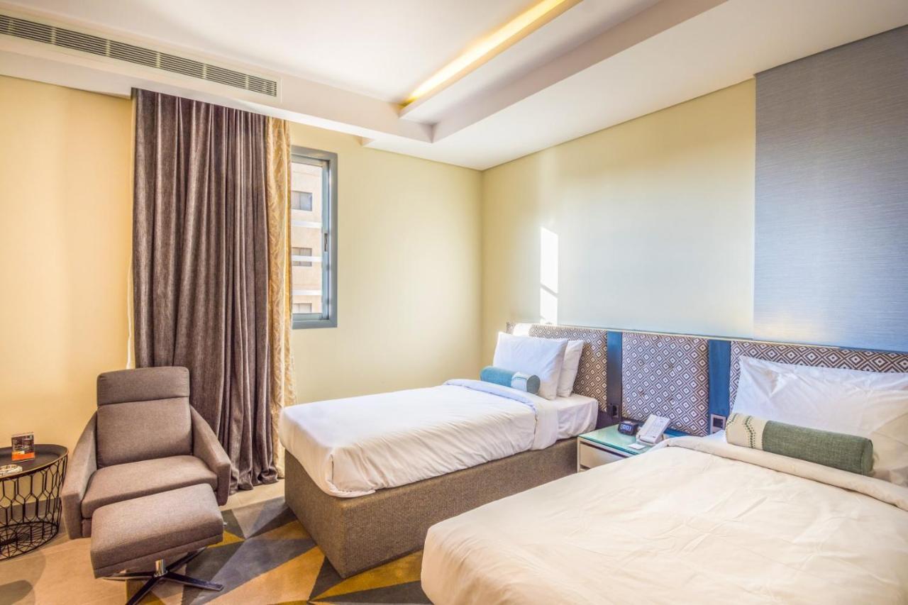 Ewaa Express Hotel - タブーク エクステリア 写真